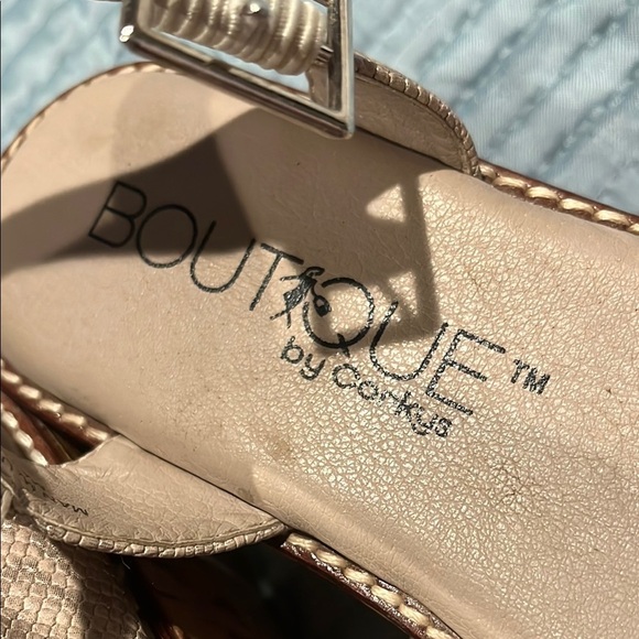 Corkys Tan Sandals with Suede-Like Straps - Picture 2 of 8